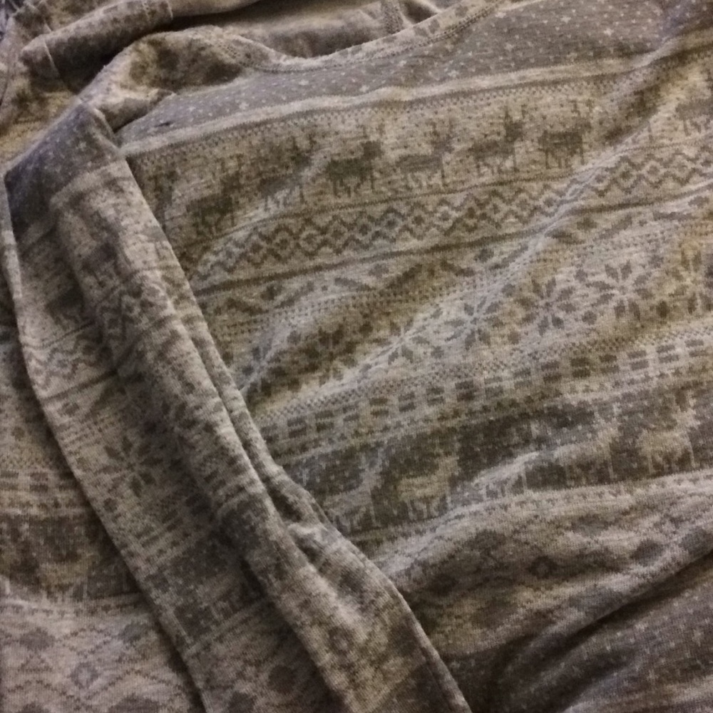 Light grey thin Christmas long sleeved shirt